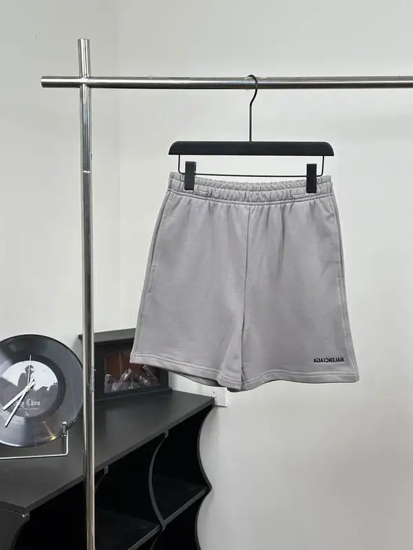 Balenciaga XS-M wdtr11