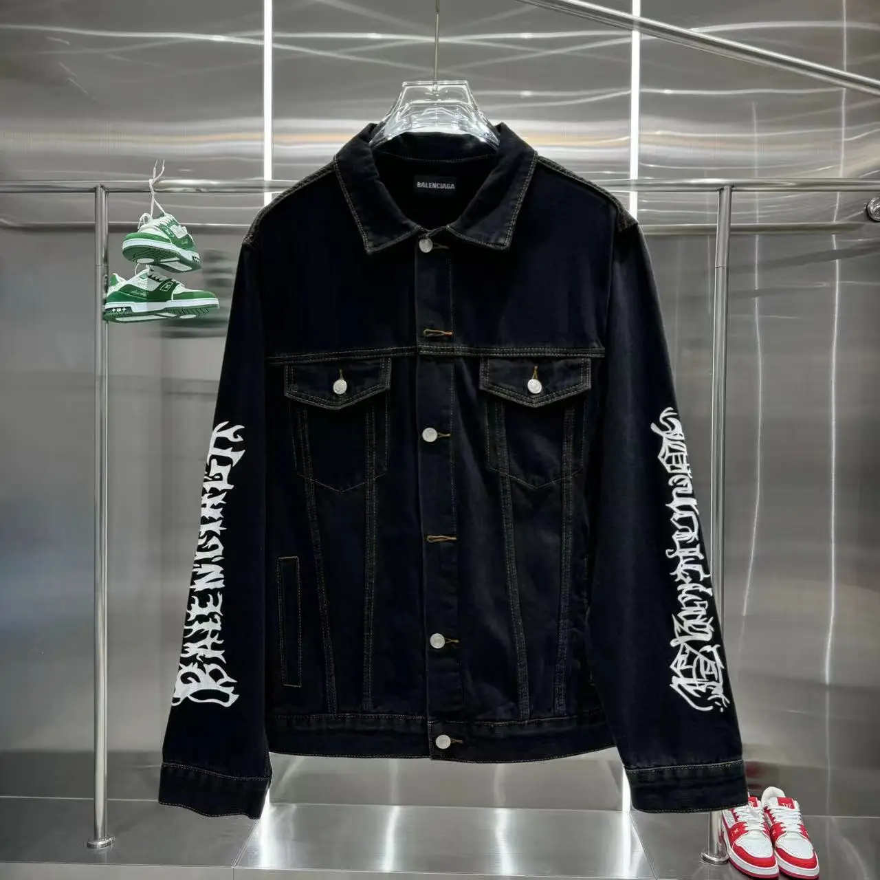 Balenciaga Jacket 1028