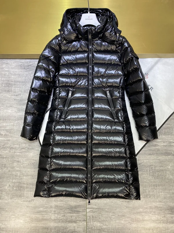 Moncler sz1-5 26yr11