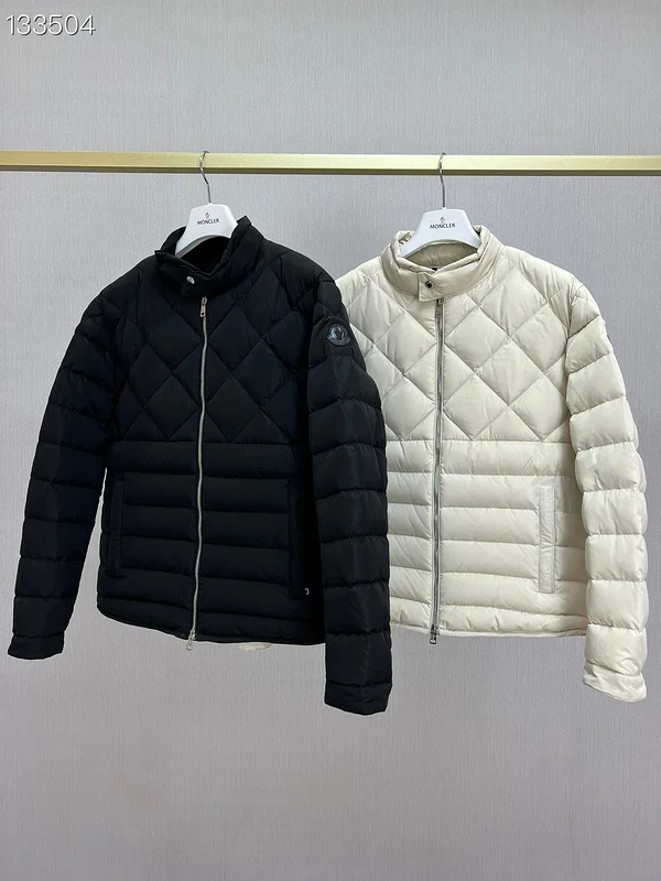 Moncler sz1-5 26yr25