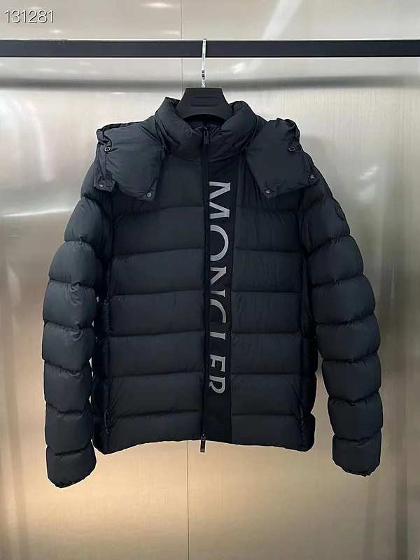 Moncler sz1-5 26yr48