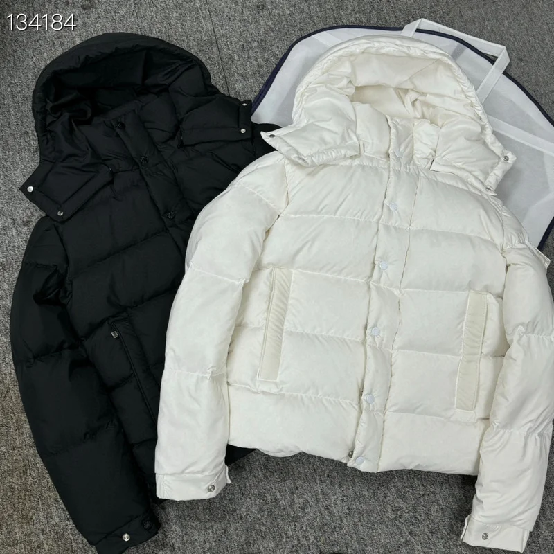 Moncler sz1-5 26yr50