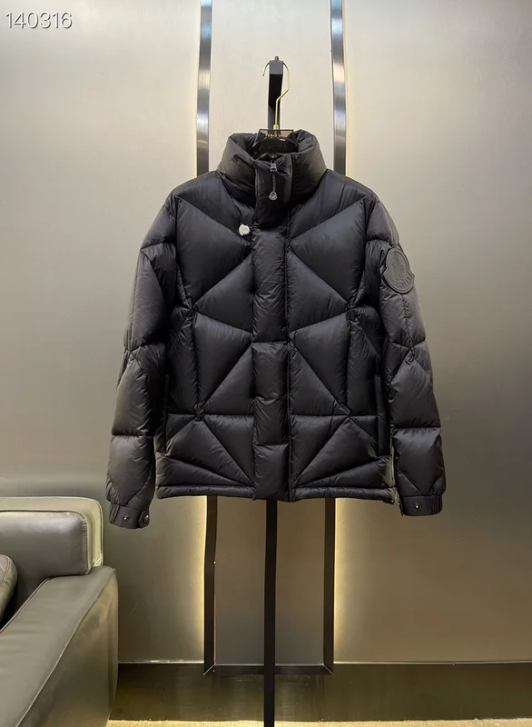 Moncler sz1-5 26yr88