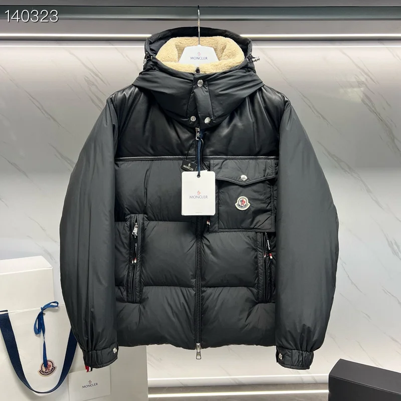 Moncler sz1-6 26yr89