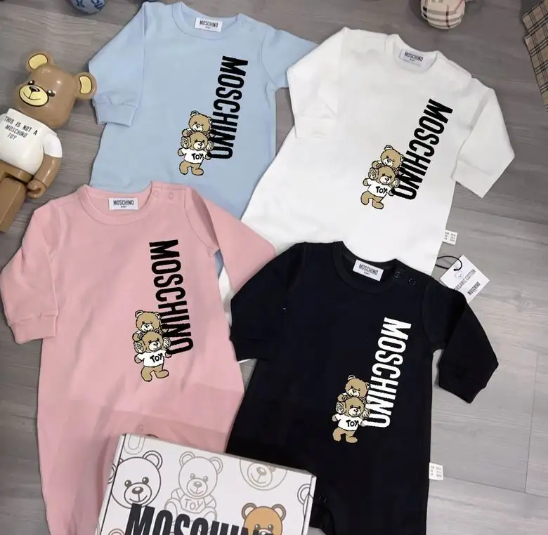 Moschino sz59 66 73 80 85 90 32