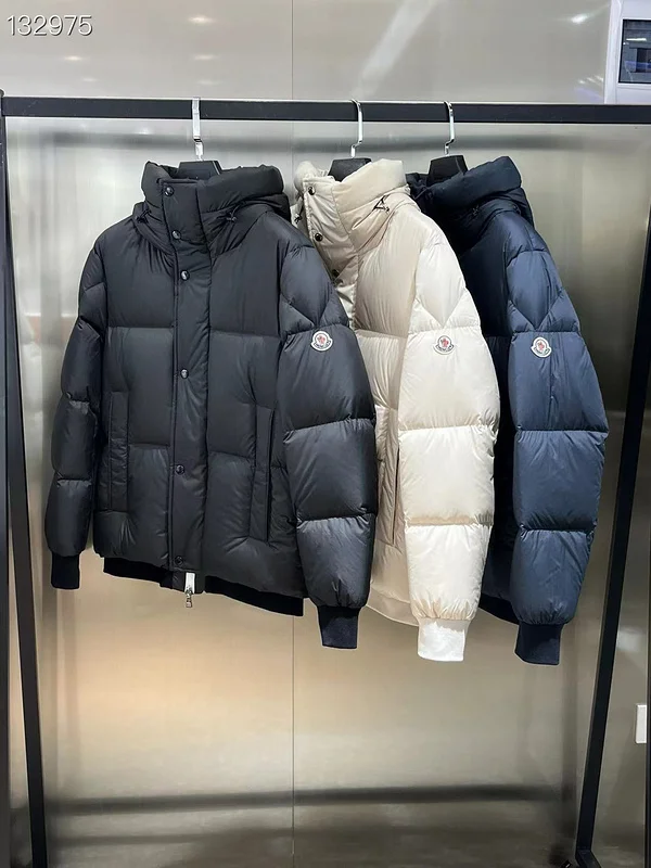 Moncler sz1-5 26yr102