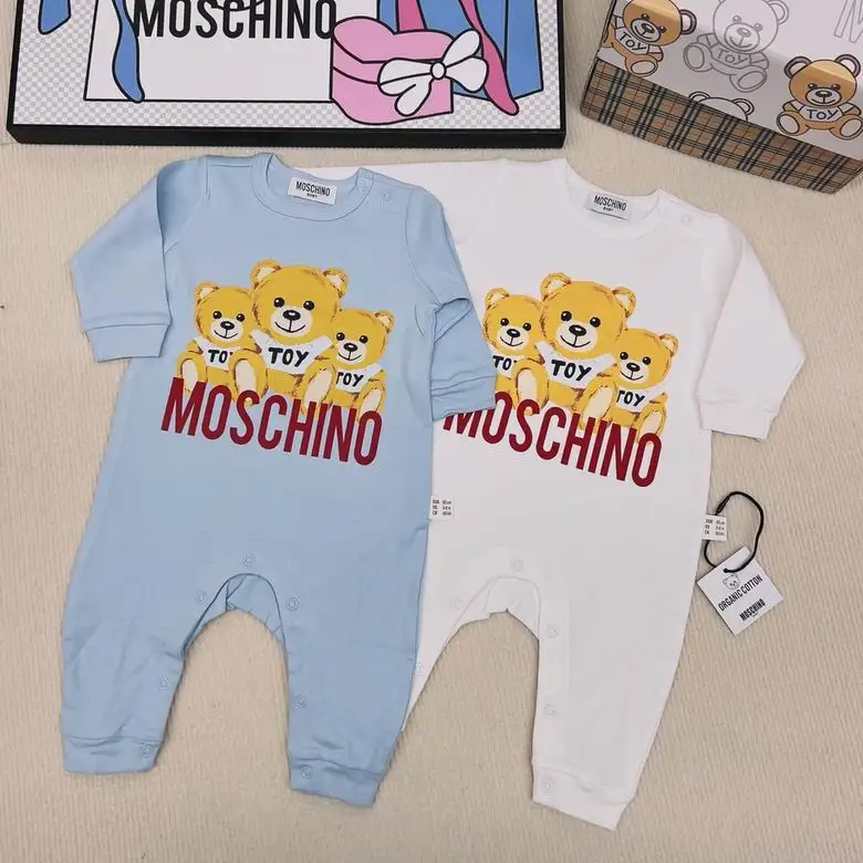 Moschino sz59 66 73 80 85 90 71