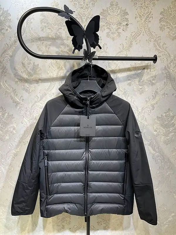 Moncler sz1-5 26yr172