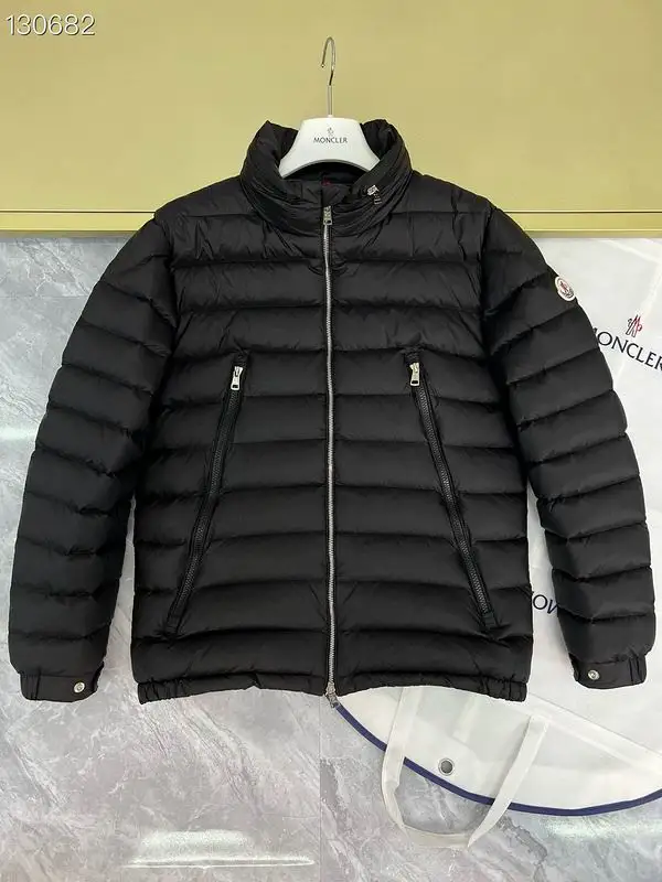 Moncler sz1-5 26yr187