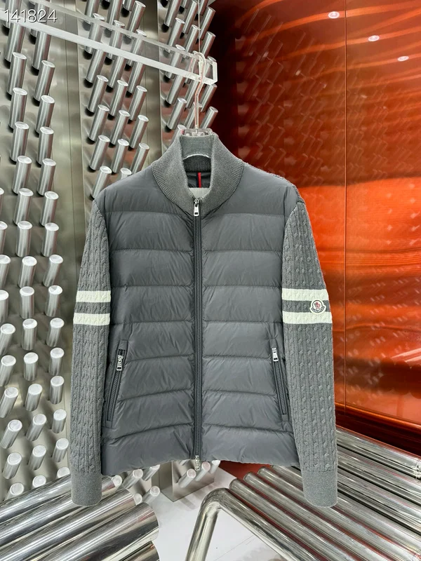 Moncler sz1-5 26yr196