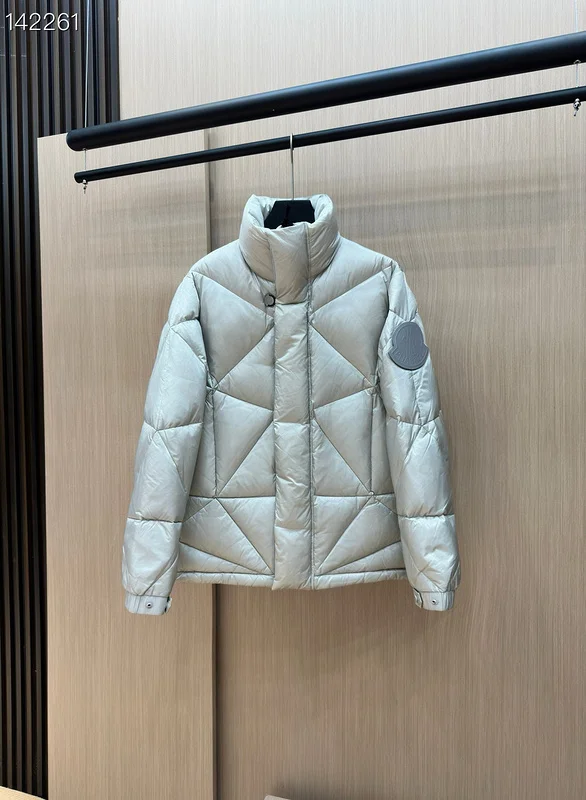 Moncler sz1-5 26yr209