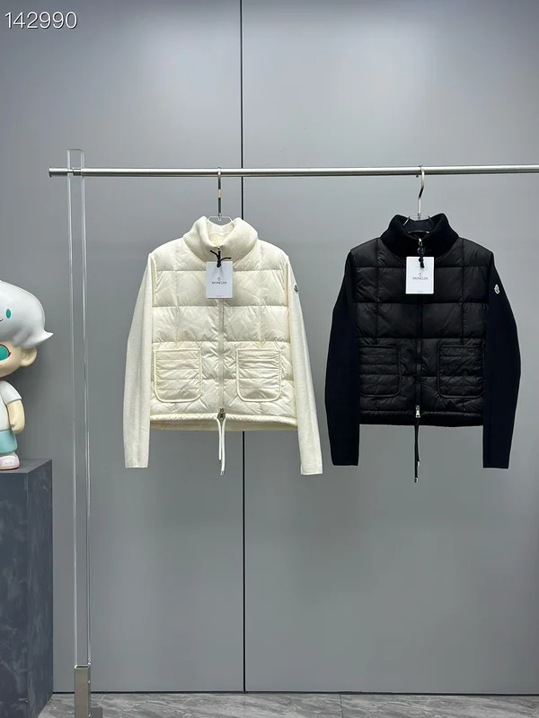 Moncler S-XL 26yr226
