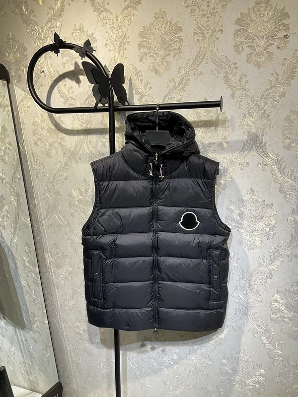 Moncler sz1-5 26yr244