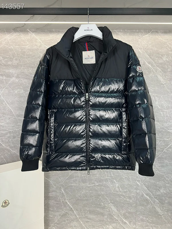 Moncler sz1-5 26yr267