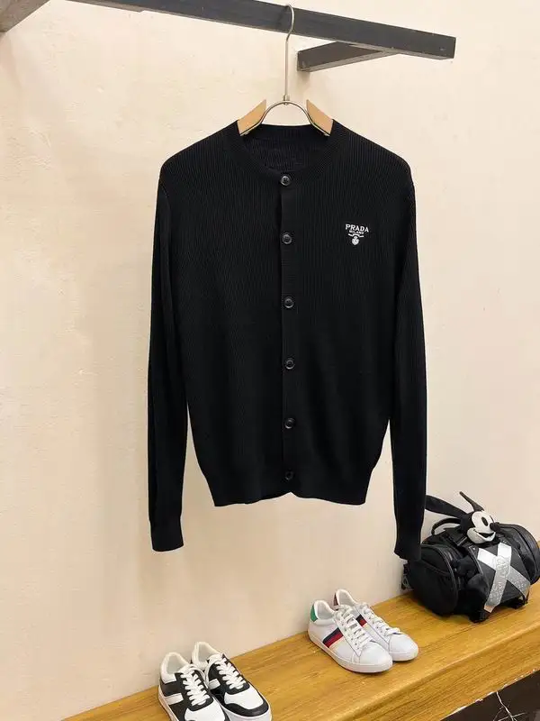 Prada S-2XL wdtr09