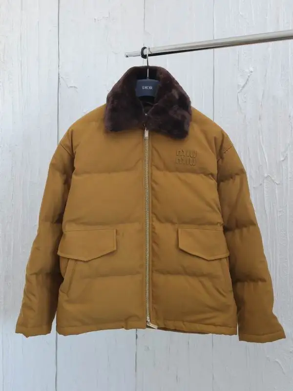 MiuMiu sz36-42 wdtr09