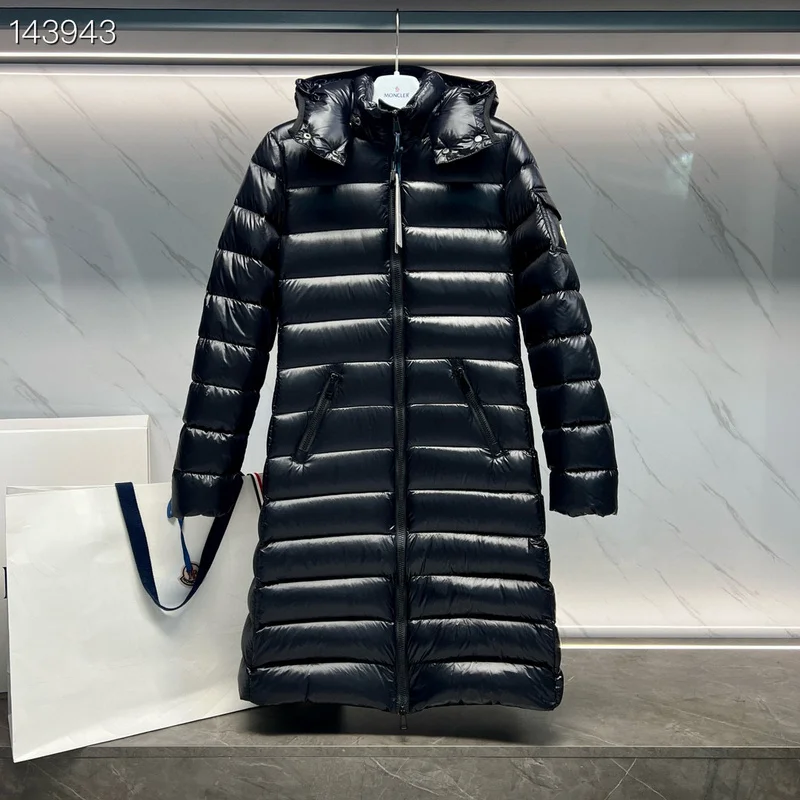 Moncler sz1-5 26yr306