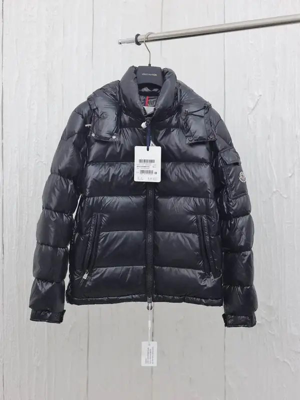Moncler sz1-5 wdtr09