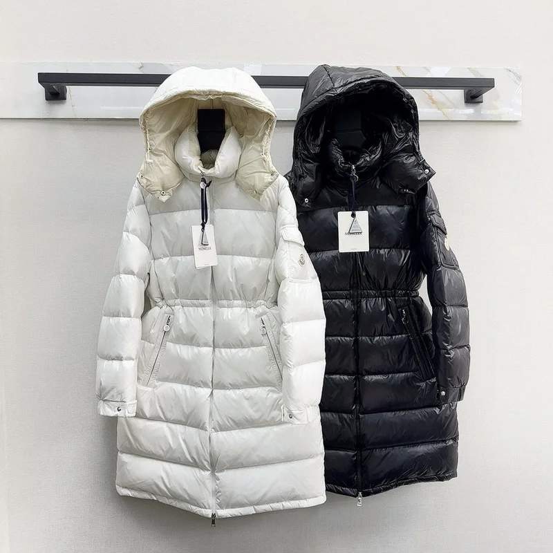 Moncler sz0-3 26yr318