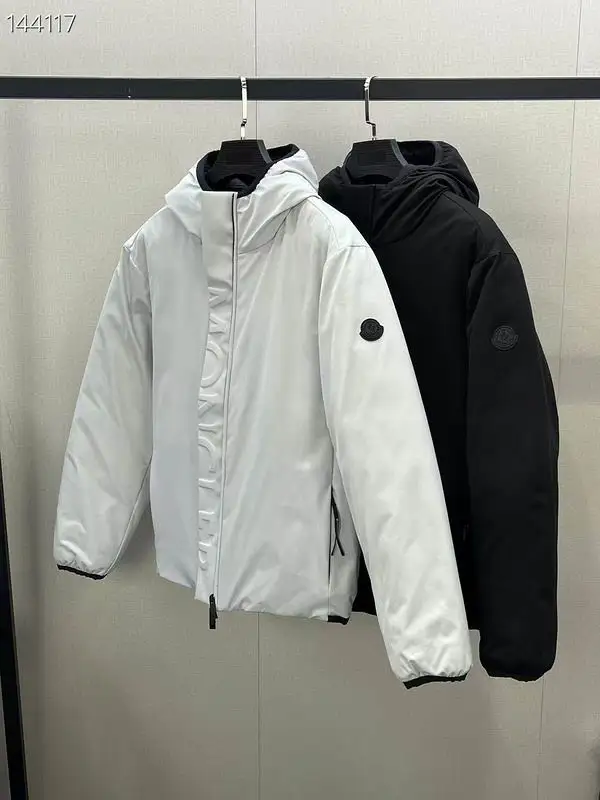 Moncler sz1-5 26yr321