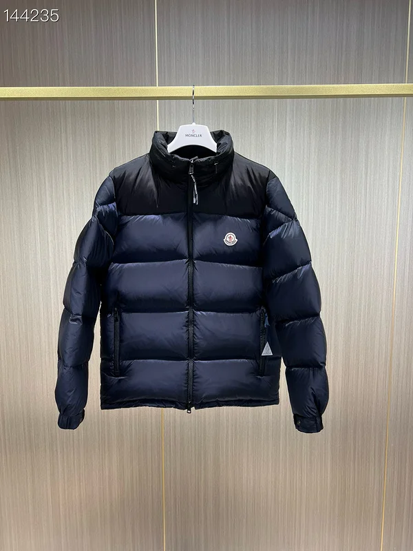 Moncler sz1-5 26yr328