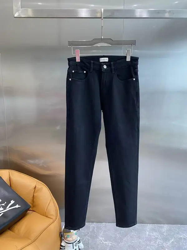 Moncler sz29-38 j4tx02