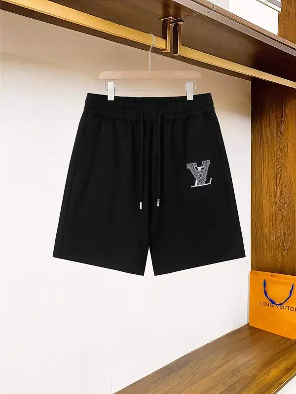 LV Short Pants att 1025