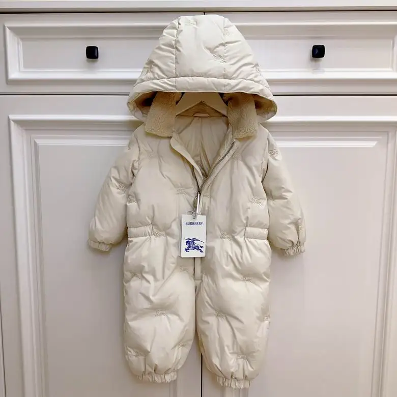 Burberry sz12 18 24 113