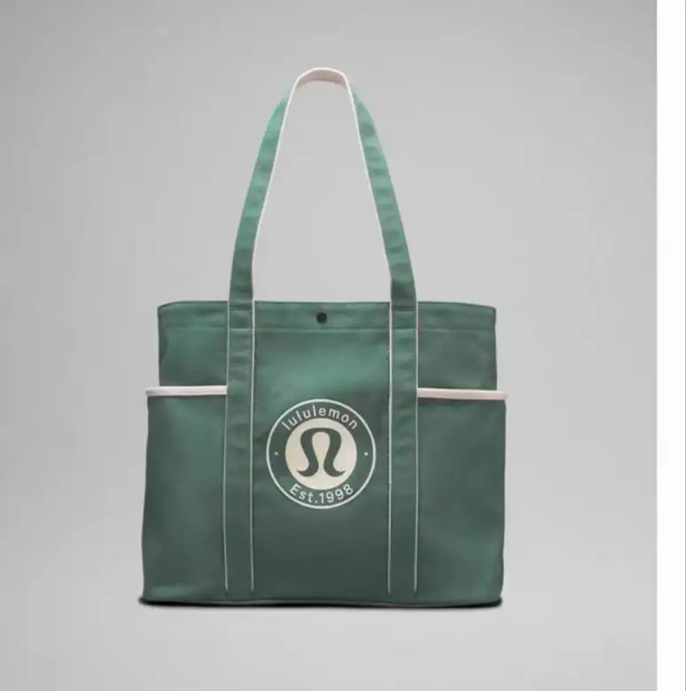 Lululemon 51x15x35cm 20L 4C AO