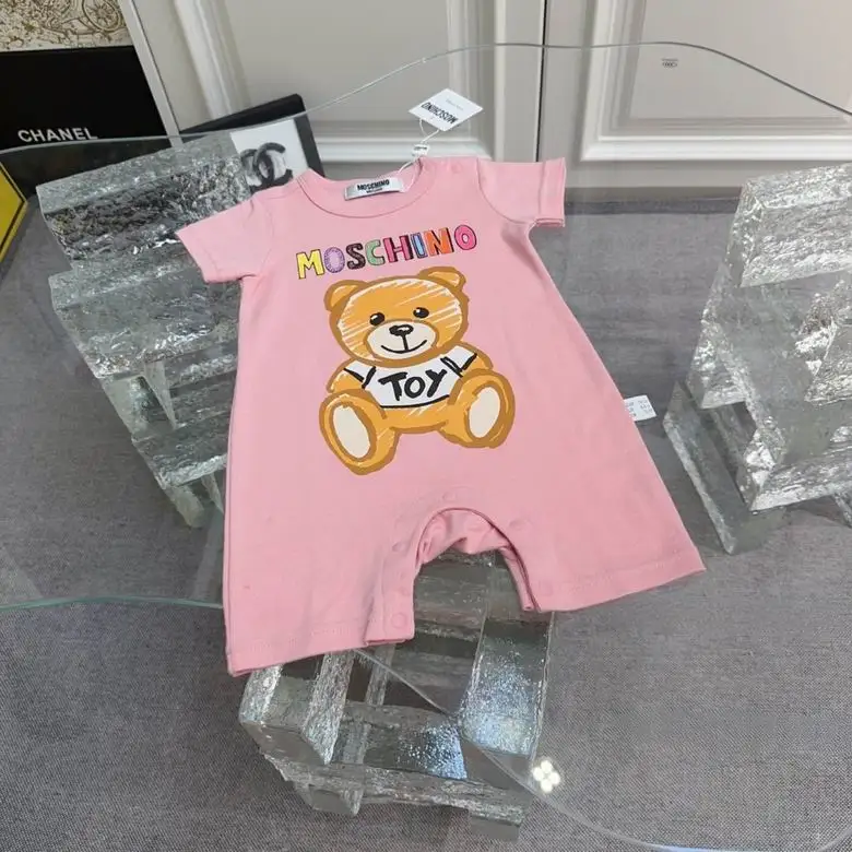 Moschino sz52 59 66 73 80 85 90 103