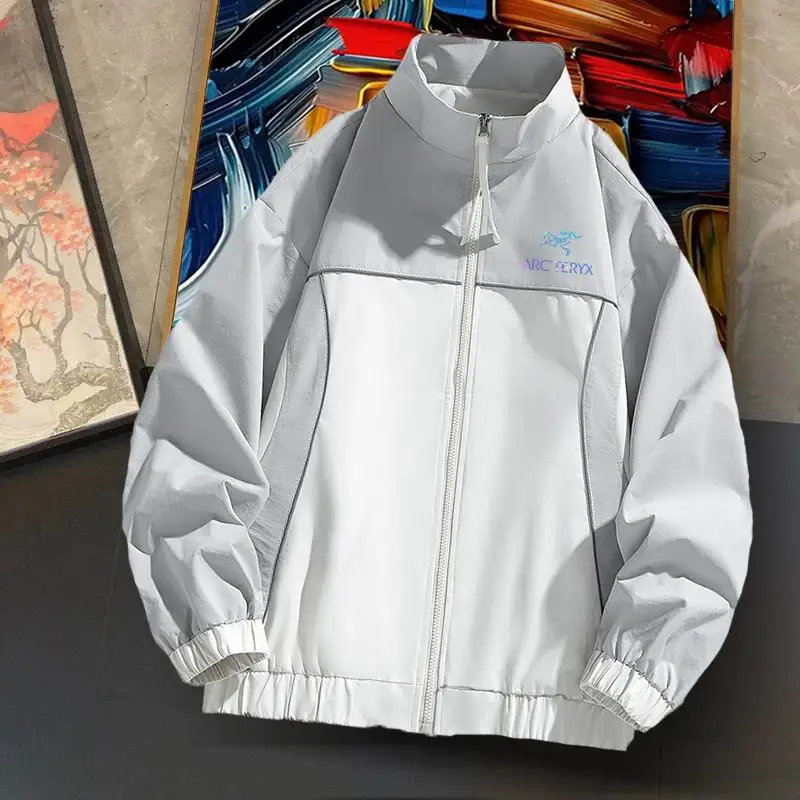 Arcteryx M-XL 11Lr16