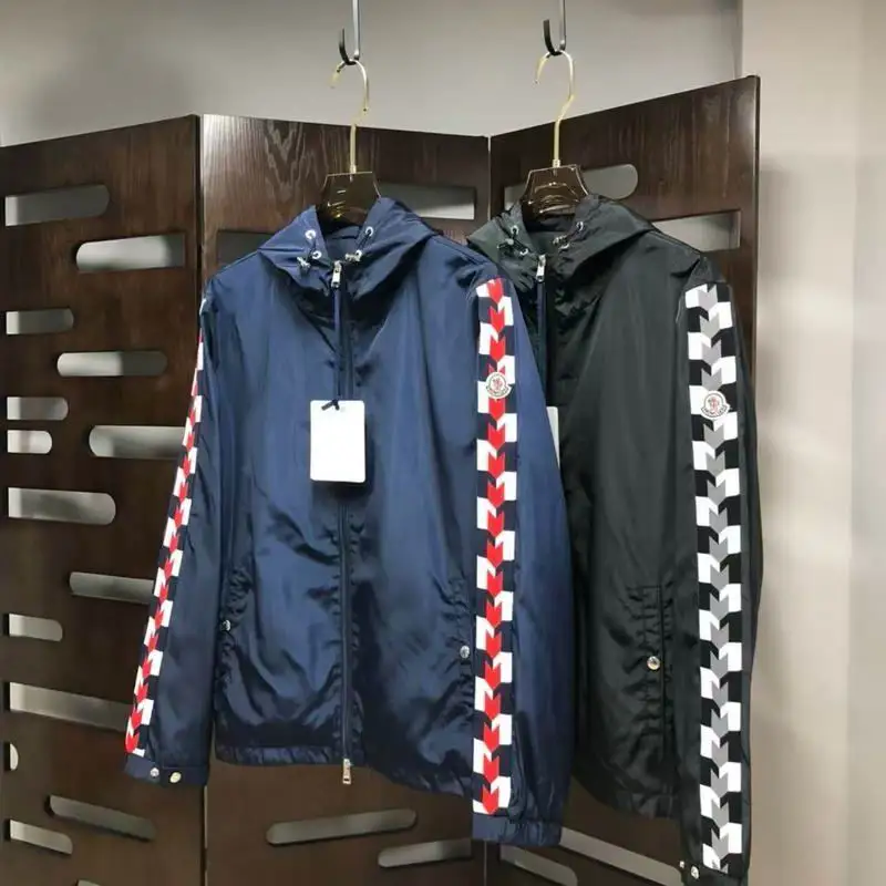 Moncler sz1-5 8qx207