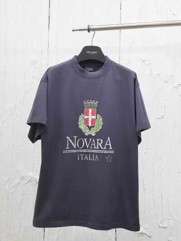 Balenciaga T Shirt  wdt