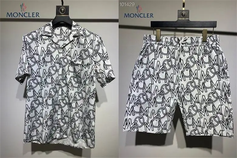 Moncler S-XXL 12yn77