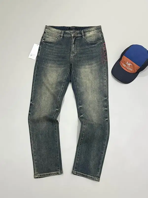 Gucci sz29-40 j4tr02