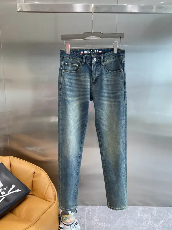 Moncler sz30-40  j4tr01