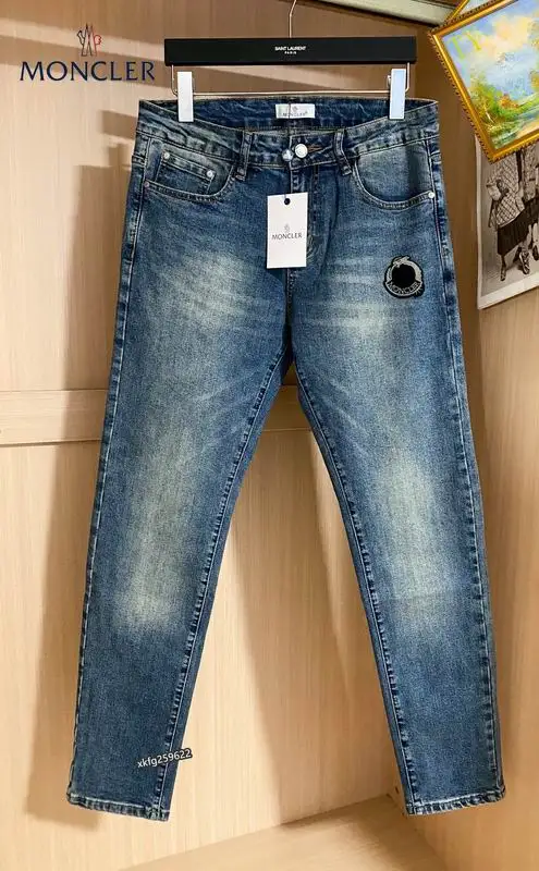 Moncler sz28-38  25tr33