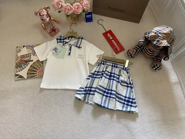 Burberry sz90-140 351