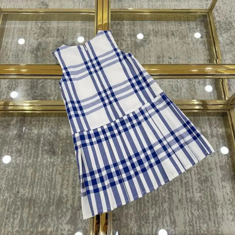 Burberry sz100-160 352