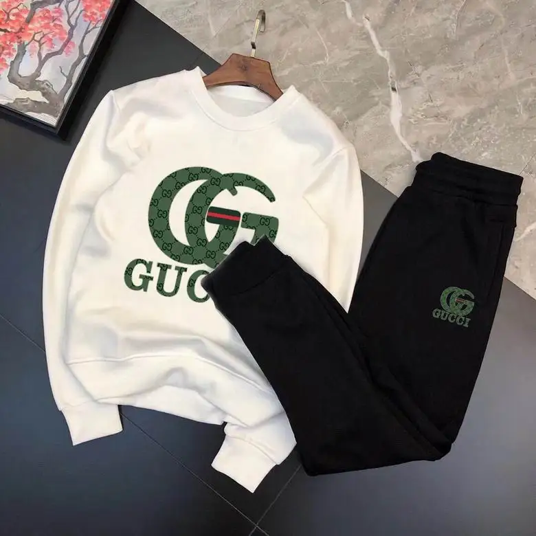 Gucci 2 Pieces L TT 1117