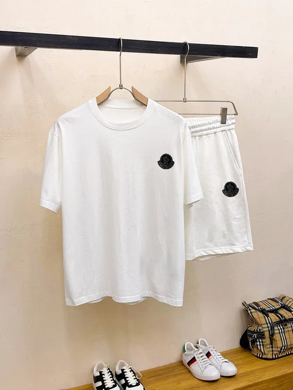 Moncler M-3XL 25tr237