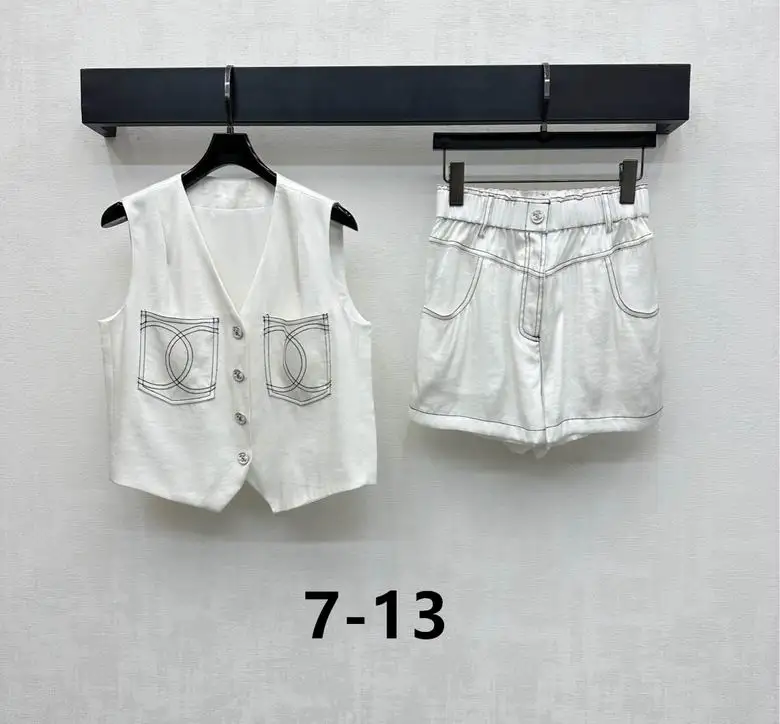 Chanel S-XL 253