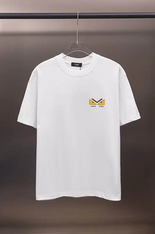 Fendi T Shirt xft 0726