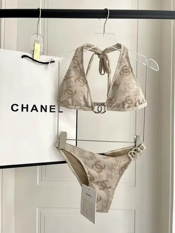 Chanel S-XL 93