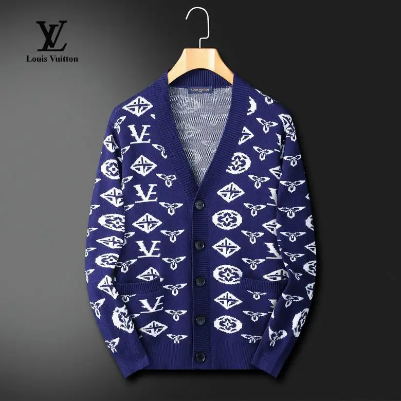 LV Sweater 25c