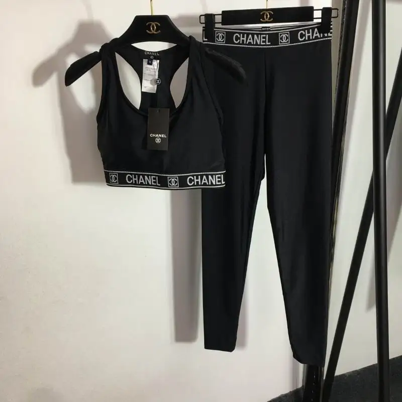 Chanel S-XL 07