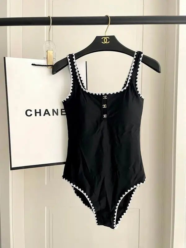 Chanel S-XL 138