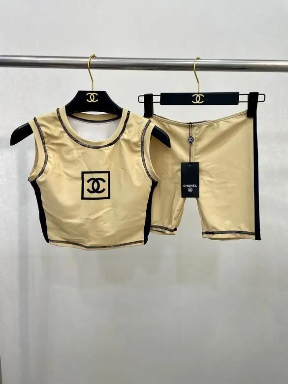 Chanel S-XL 01
