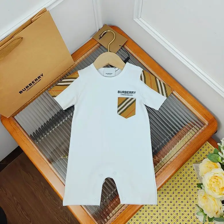 Burberry sz50 52 59 66 80 90 28