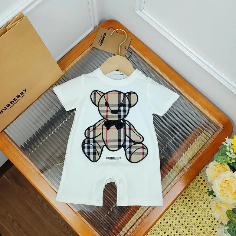 Burberry sz50 52 59 66 80 90 32